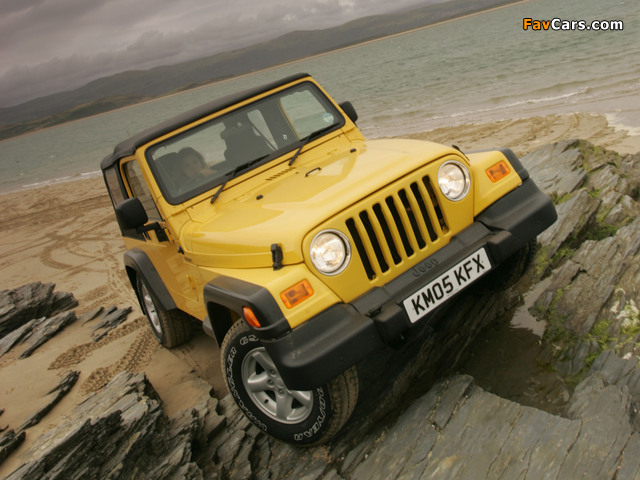 Jeep Wrangler Sport UK-spec (TJ) 1997–2006 photos (640 x 480)