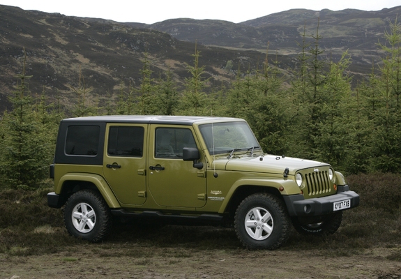 Jeep Wrangler Unlimited Sahara UK-spec (JK) 2007–11 photos