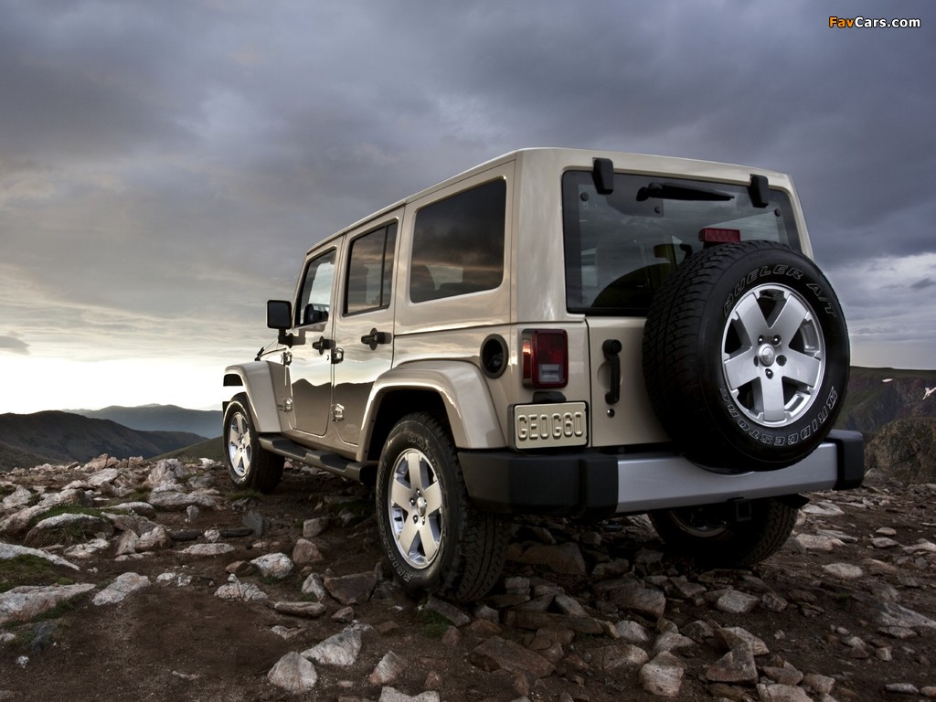 Jeep Wrangler Unlimited Sahara (JK) 2010 photos (1024 x 768)
