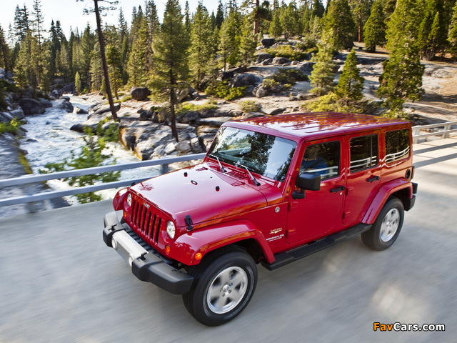 Jeep Wrangler Unlimited Sahara (JK) 2010 photos (640 x 480)