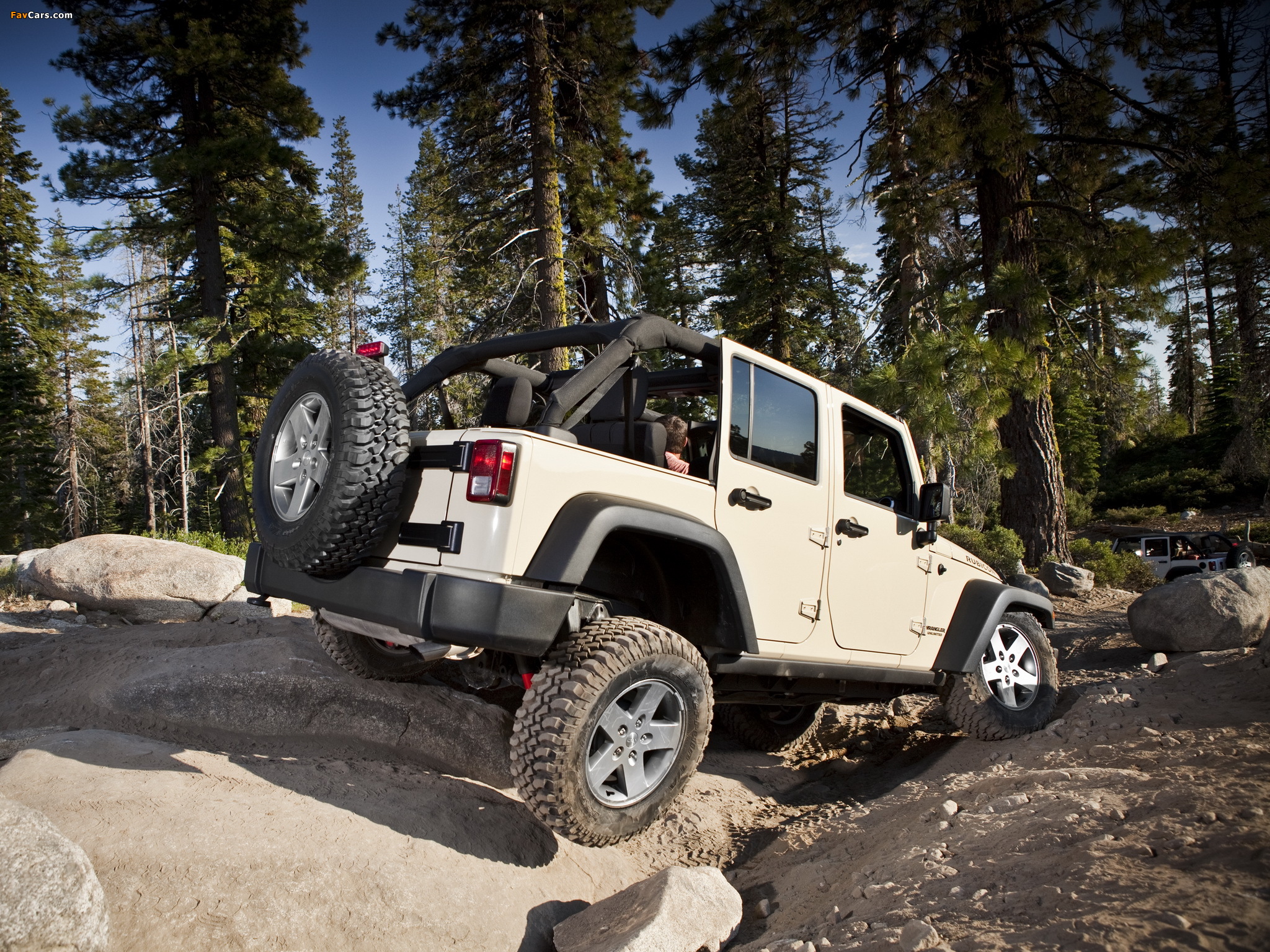 Jeep Wrangler Unlimited Rubicon (JK) 2010 pictures (2048 x 1536)