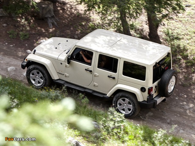 Jeep Wrangler Unlimited Sahara (JK) 2010 pictures (640 x 480)