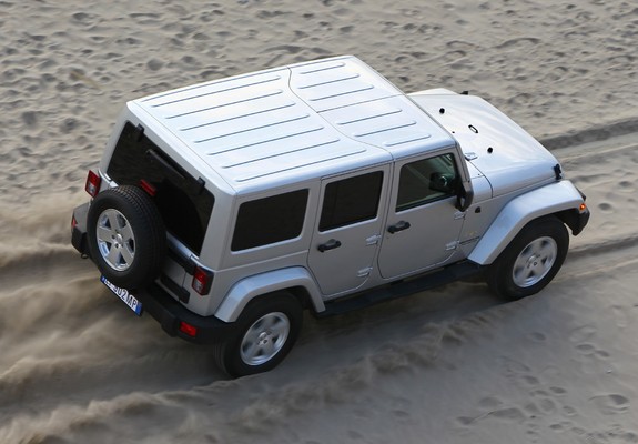 Jeep Wrangler Sahara Unlimited (JK) 2011 images