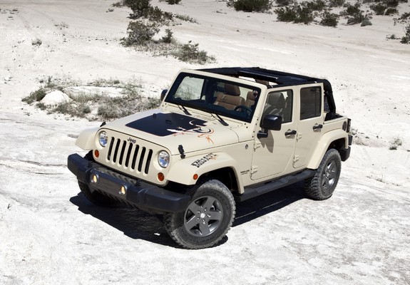 Jeep Wrangler Unlimited Mojave (JK) 2011 photos