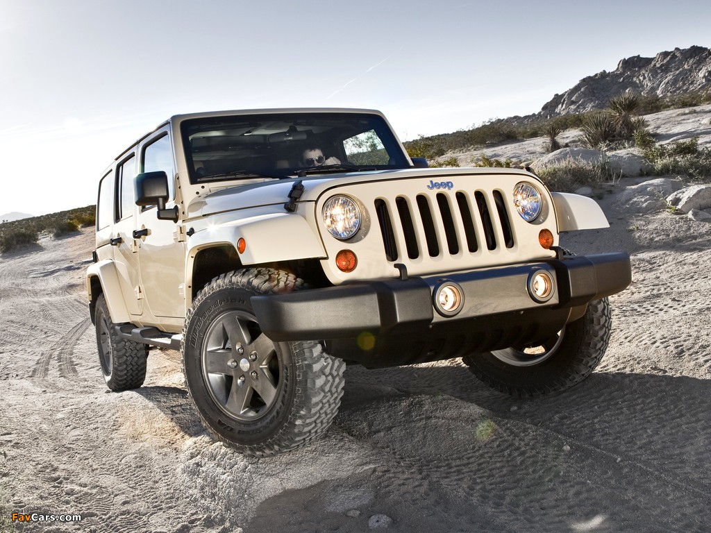 Jeep Wrangler Unlimited Mojave (JK) 2011 pictures (1024 x 768)
