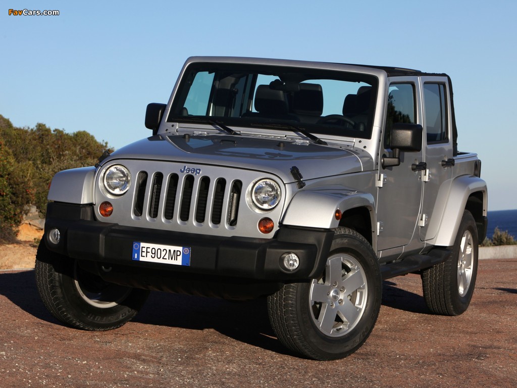 Jeep Wrangler Sahara Unlimited (JK) 2011 wallpapers (1024 x 768)