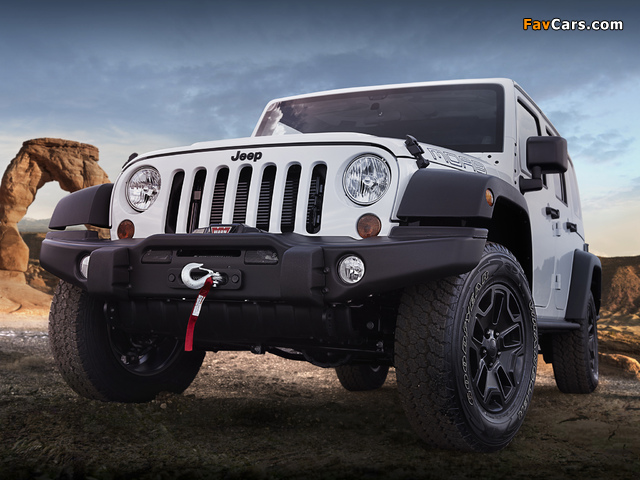 Jeep Wrangler Unlimited Moab (JK) 2012 photos (640 x 480)