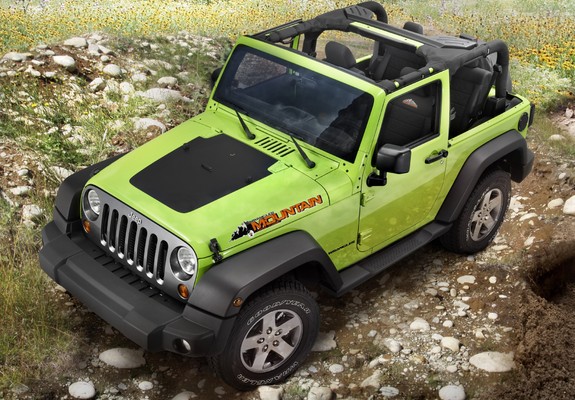 Jeep Wrangler Mountain (JK) 2012 pictures