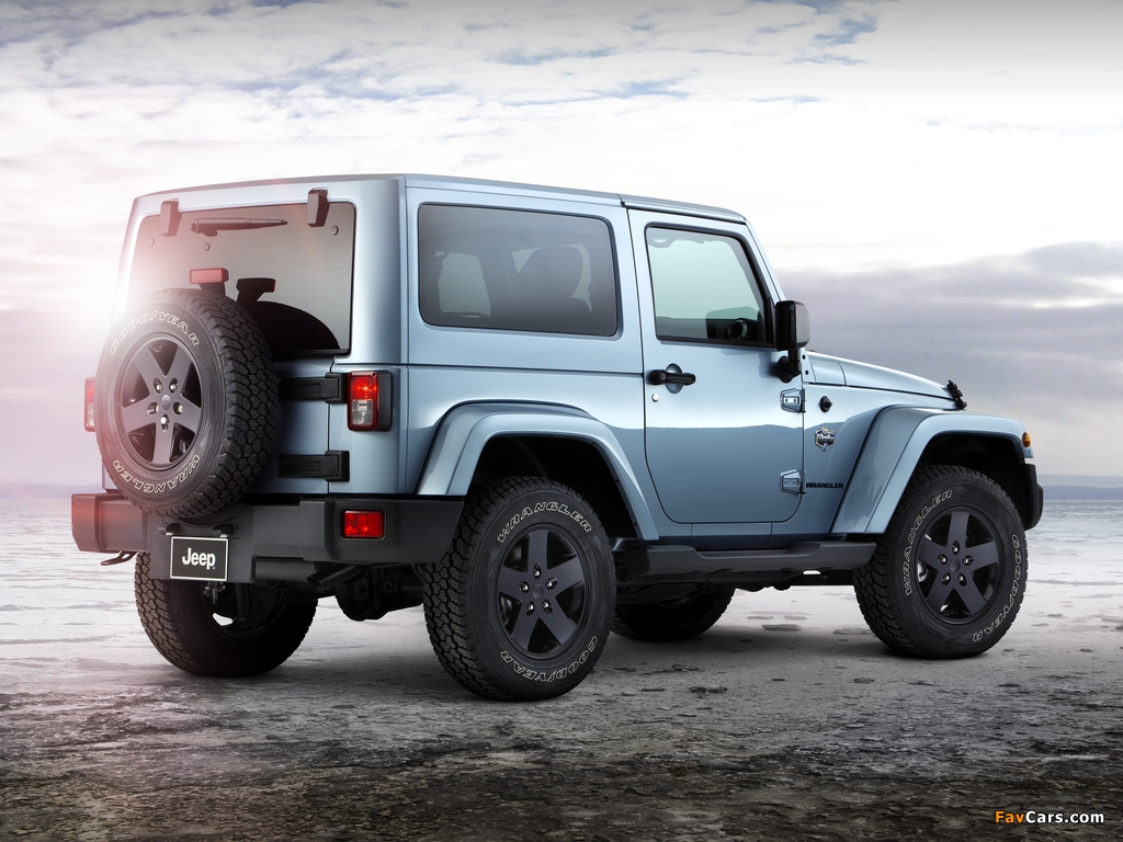 Jeep Wrangler Arctic (JK) 2012 pictures (1024 x 768)