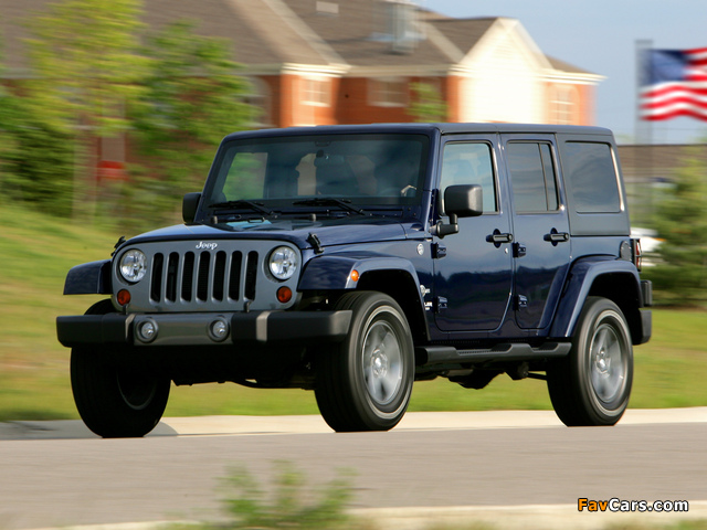 Jeep Wrangler Unlimited Freedom (JK) 2012 wallpapers (640 x 480)