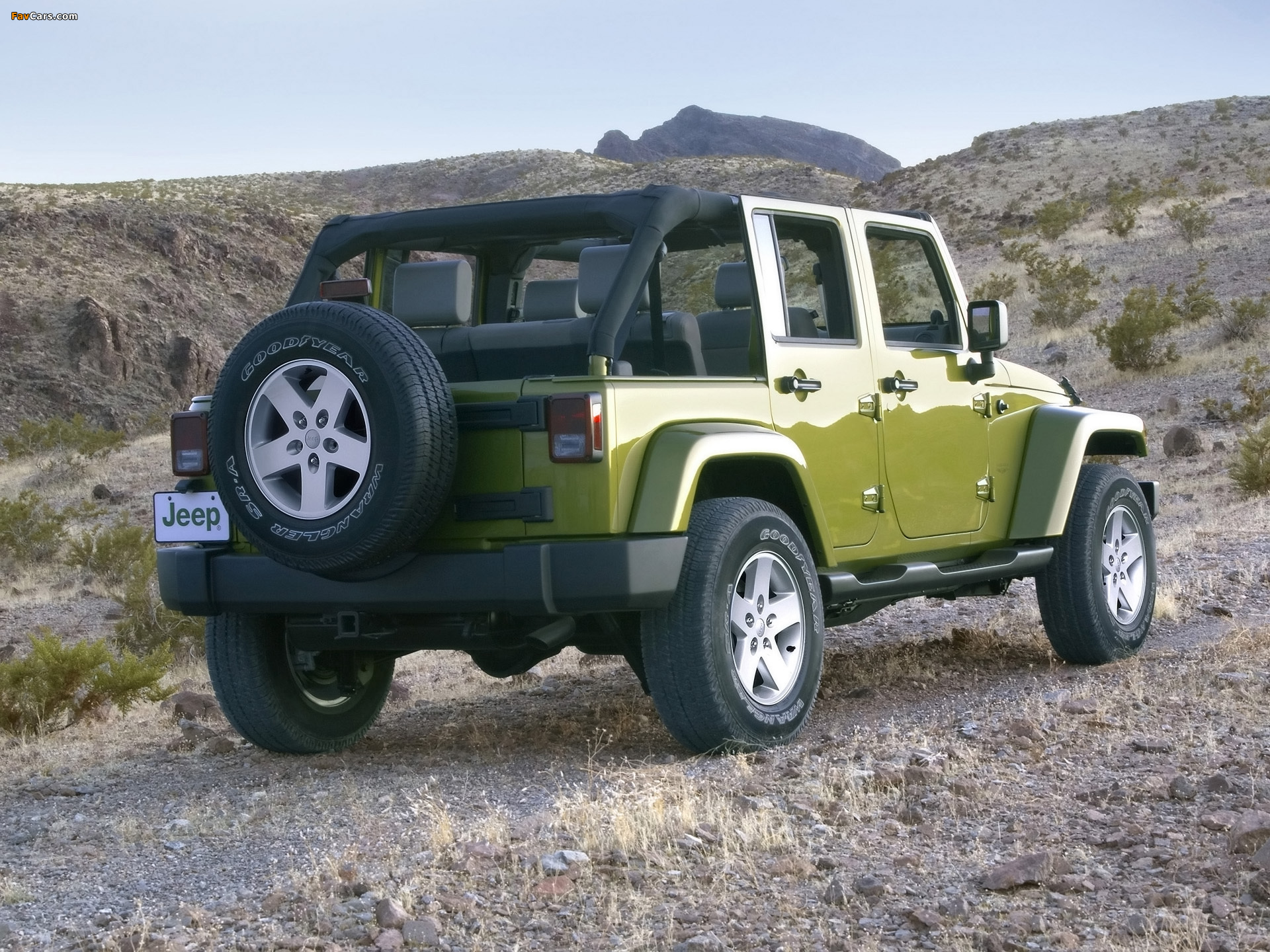 Pictures of Jeep Wrangler Unlimited Sahara (JK) 2006–10 (1920 x 1440)