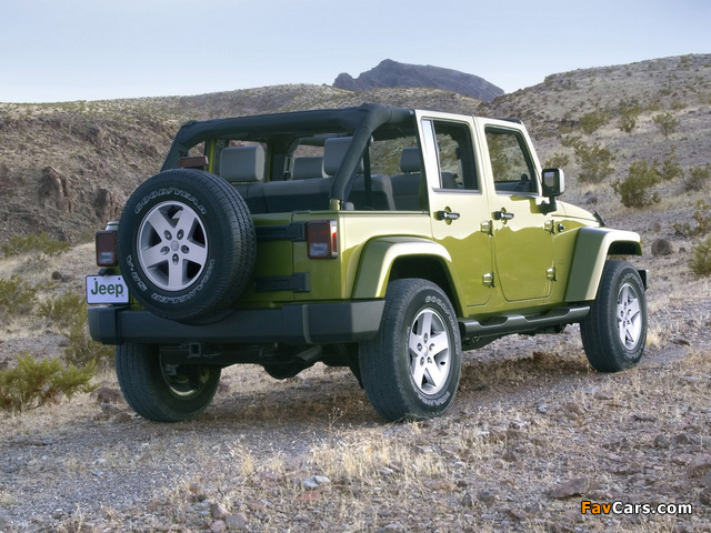 Pictures of Jeep Wrangler Unlimited Sahara (JK) 2006–10 (640 x 480)