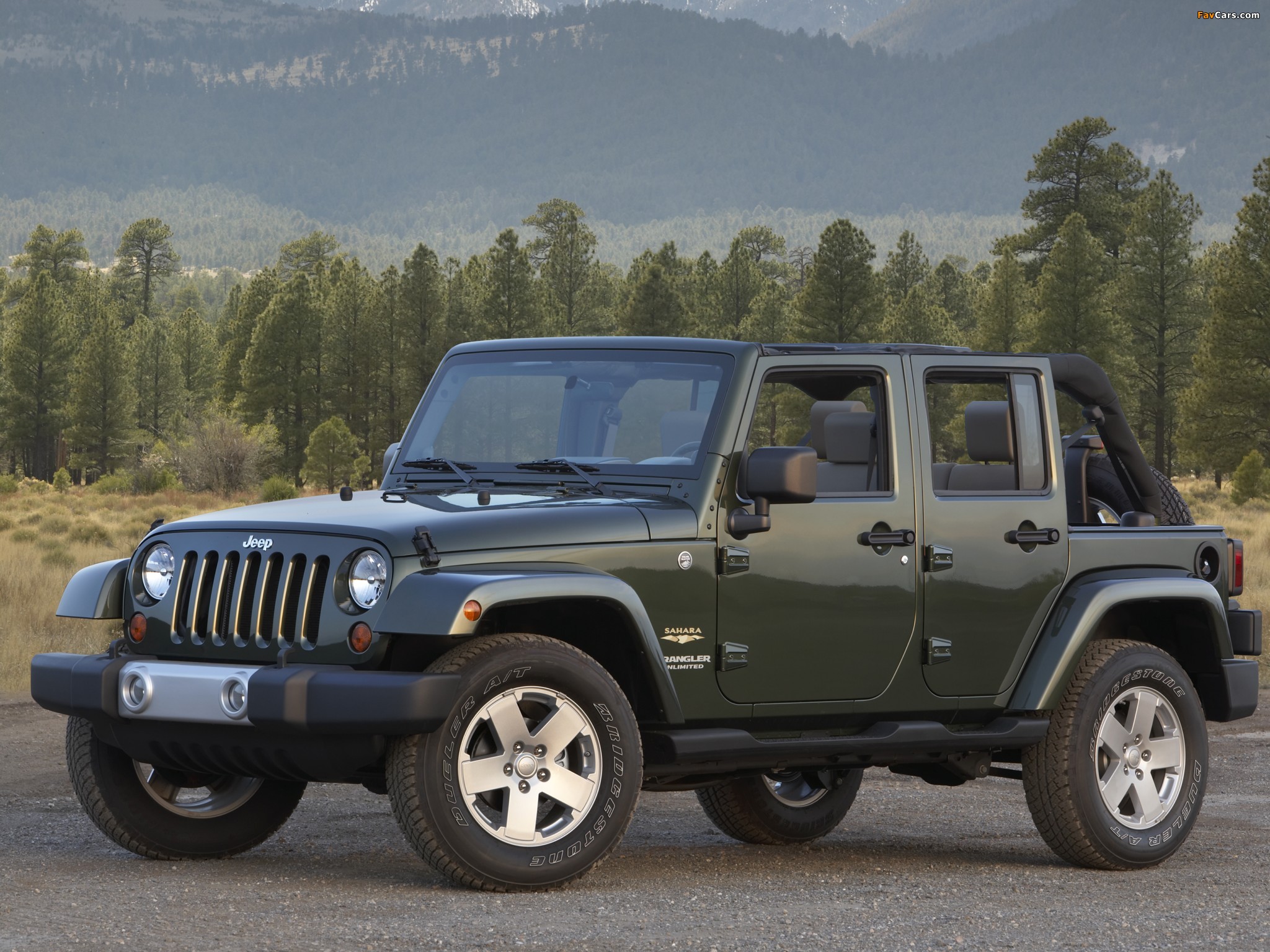 Pictures of Jeep Wrangler Unlimited Sahara (JK) 2006–10 (2048 x 1536)