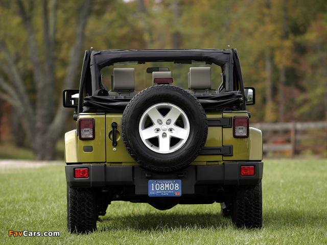 Pictures of Jeep Wrangler Unlimited Sahara EU-spec (JK) 2007 (640 x 480)