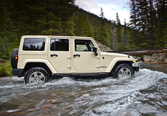 Pictures of Jeep Wrangler Unlimited Sahara (JK) 2010