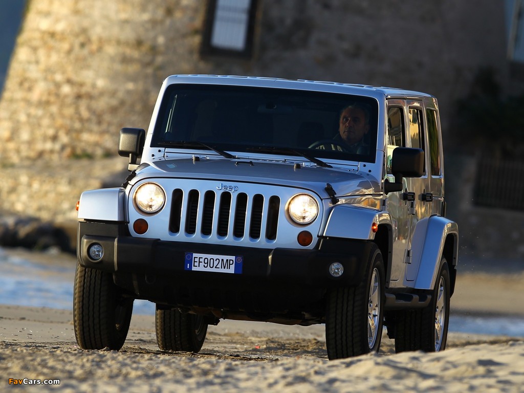 Pictures of Jeep Wrangler Sahara Unlimited (JK) 2011 (1024 x 768)