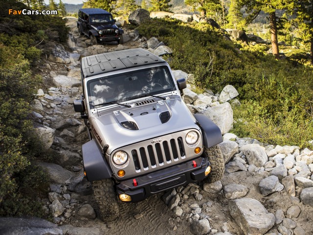 Pictures of Jeep Wrangler Unlimited Rubicon 10th Anniversary (JK) 2013 (640 x 480)
