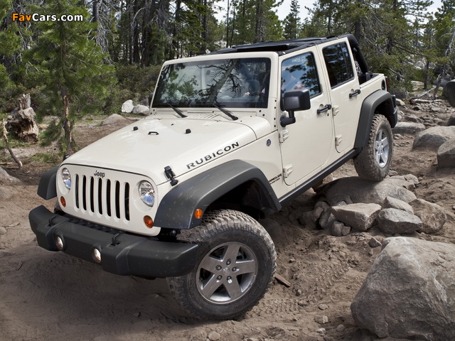 Jeep Wrangler Unlimited Rubicon (JK) 2010 wallpapers (640 x 480)