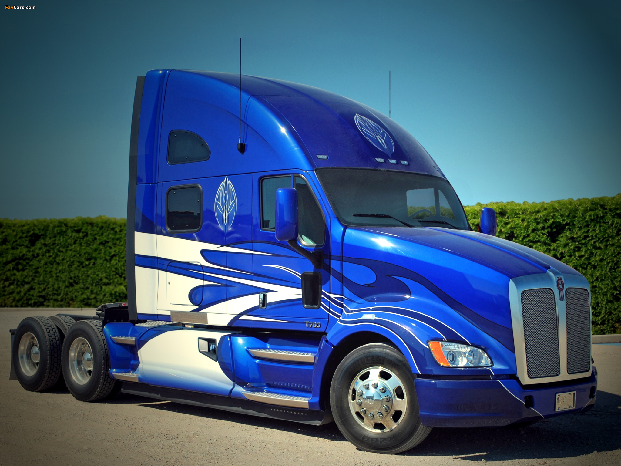 Images of Kenworth T700 2010 (2048 x 1536)