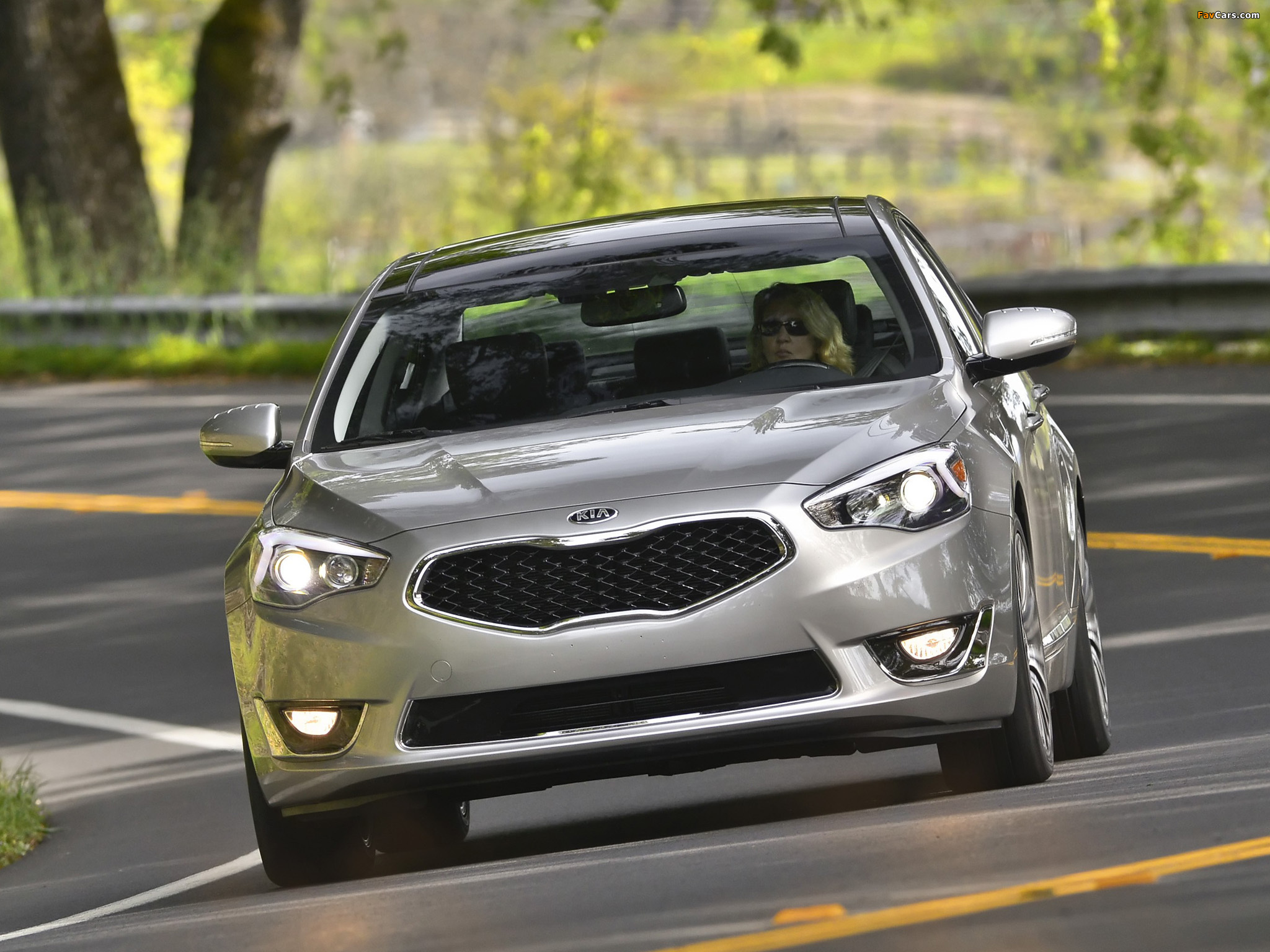 Images of Kia Cadenza US-spec 2013 (2048 x 1536)