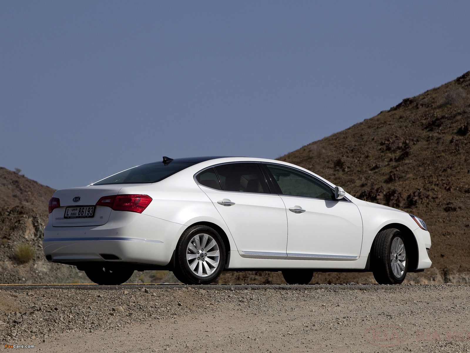 Kia Cadenza 2009–12 photos (1600 x 1200)