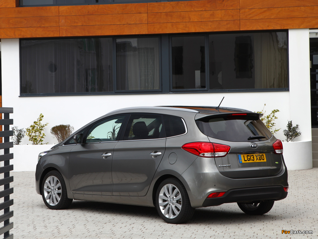 Images of Kia Carens EcoDynamics UK-spec 2013 (1024 x 768)