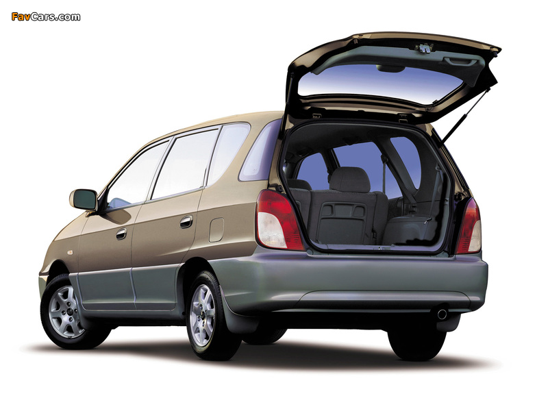 Kia Carens 1999–2002 images (800 x 600)