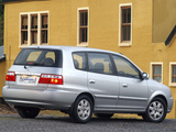 Kia Carens ZA-spec 2003–06 photos