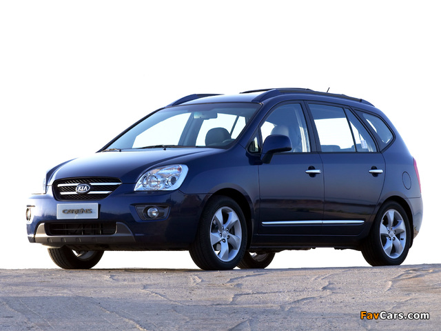 Kia Carens (UN) 2006–10 wallpapers (640 x 480)