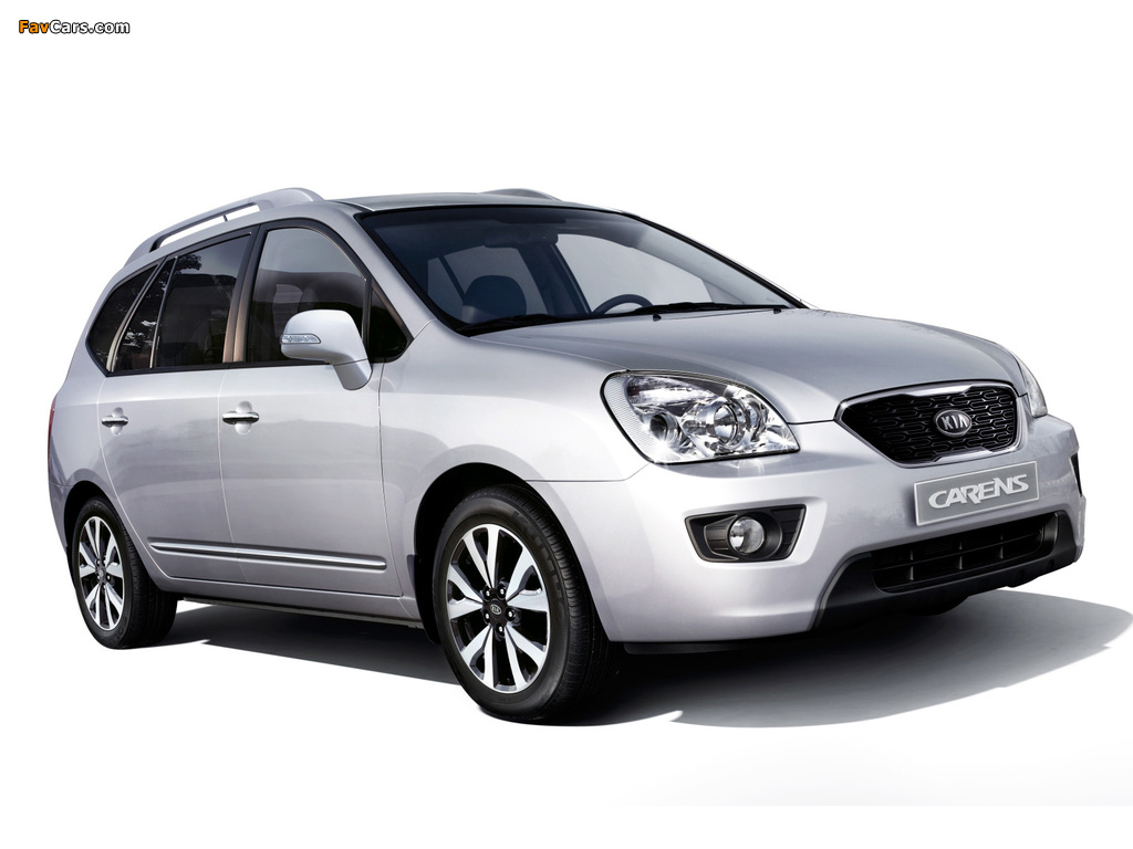 Kia Carens (UN) 2010–12 images (1024 x 768)