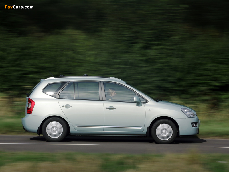 Photos of Kia Carens UK-spec (UN) 2006–10 (800 x 600)