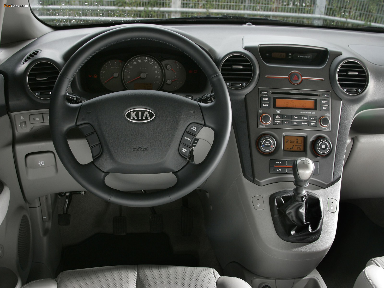 Photos of Kia Carens (UN) 2006–10 (1600 x 1200)