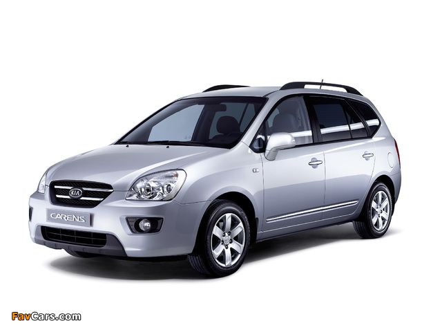 Photos of Kia Carens (UN) 2006–10 (640 x 480)