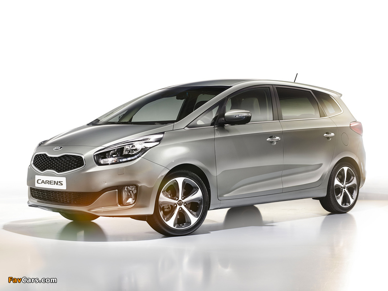 Photos of Kia Carens 2013 (800 x 600)