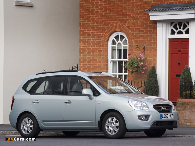 Pictures of Kia Carens UK-spec (UN) 2006–10 (640 x 480)