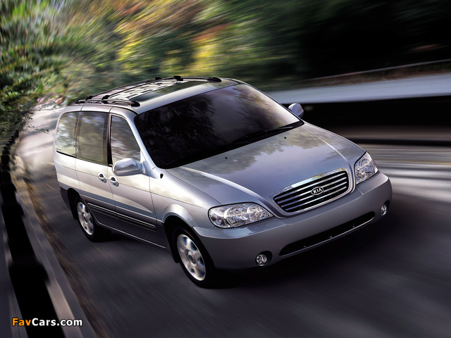 Images of Kia Carnival 2002–06 (640 x 480)