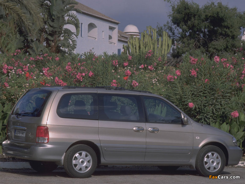 Images of Kia Carnival 2002–06 (800 x 600)