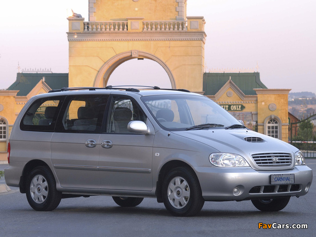 Pictures of Kia Carnival ZA-spec 2002–04 (640 x 480)