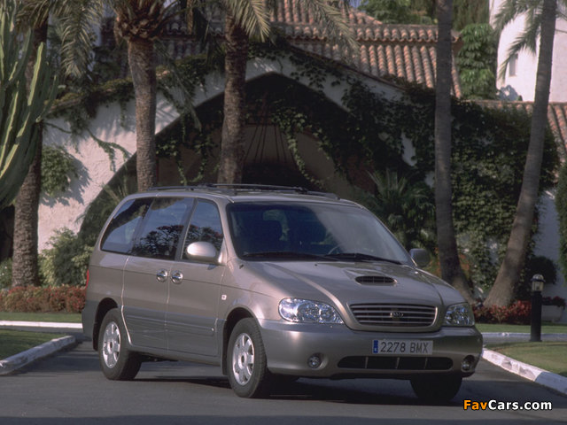 Kia Carnival 2002–06 wallpapers (640 x 480)