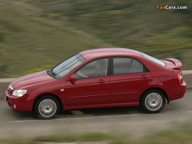 Images of Kia Cerato Sedan (LD) 2004–07 (640 x 480)