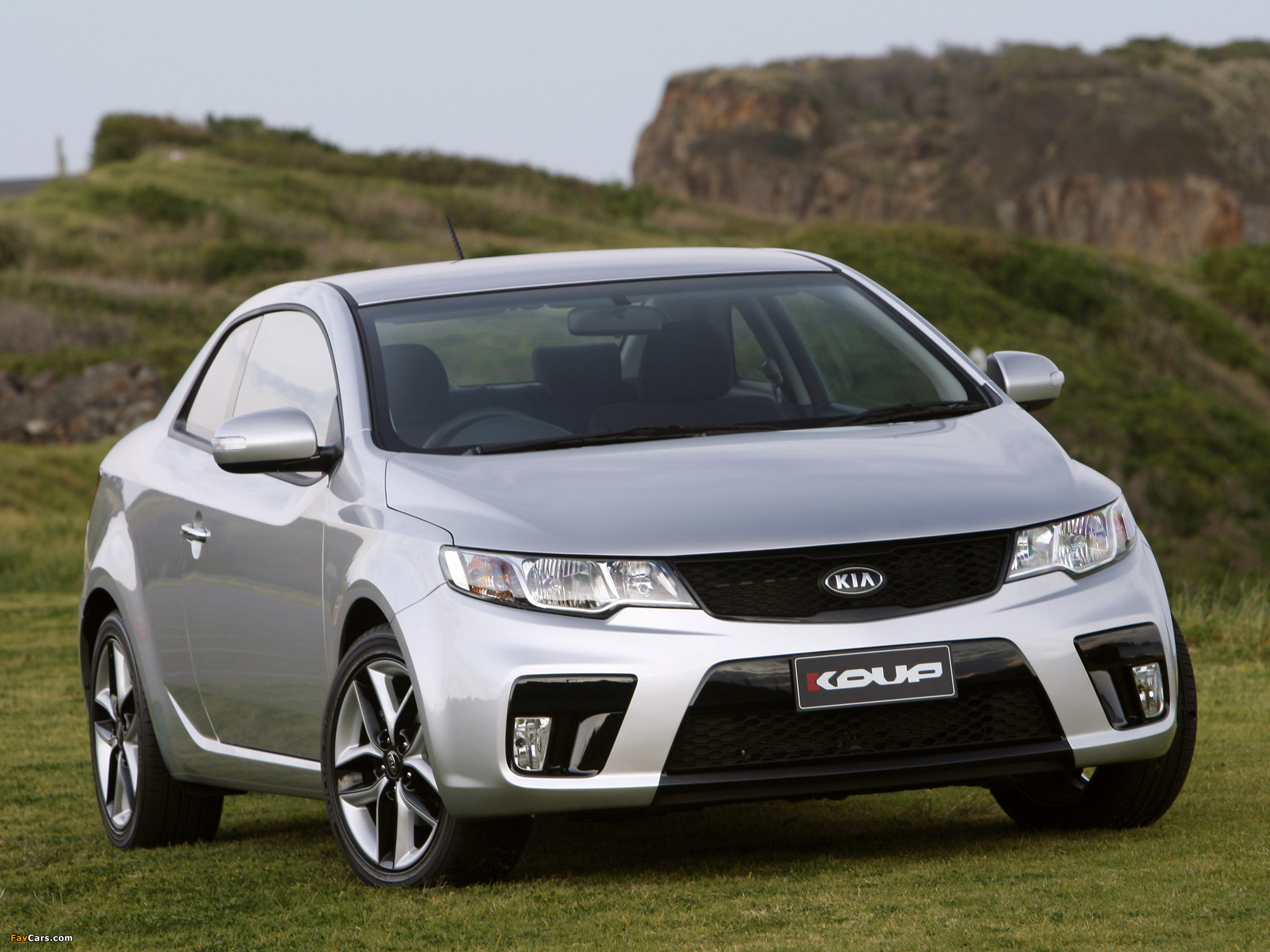 Images of Kia Cerato Koup AU-spec (TD) 2009–13 (2048 x 1536)