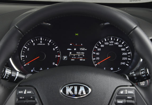 Images of Kia Cerato Sedan ZA-spec 2013