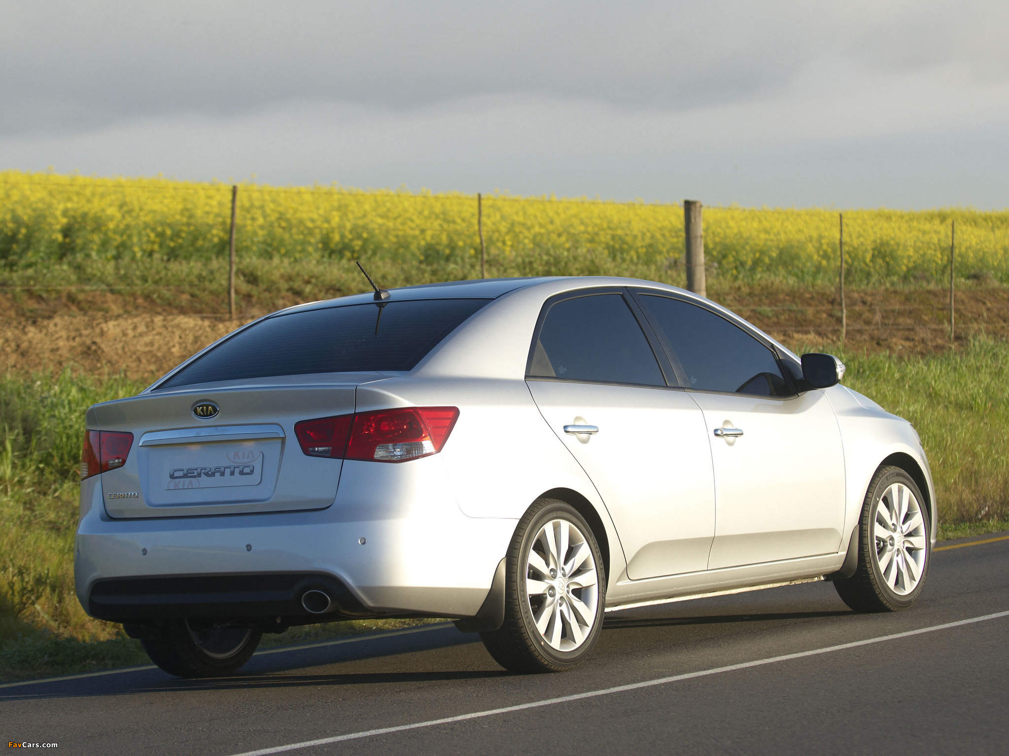 Kia Cerato Sedan ZA-spec (TD) 2009–13 wallpapers (2048 x 1536)