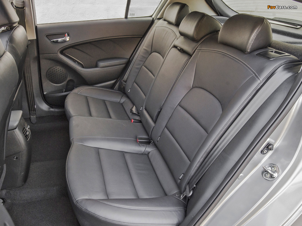Kia Cerato Hatchback 2013 images (1024 x 768)