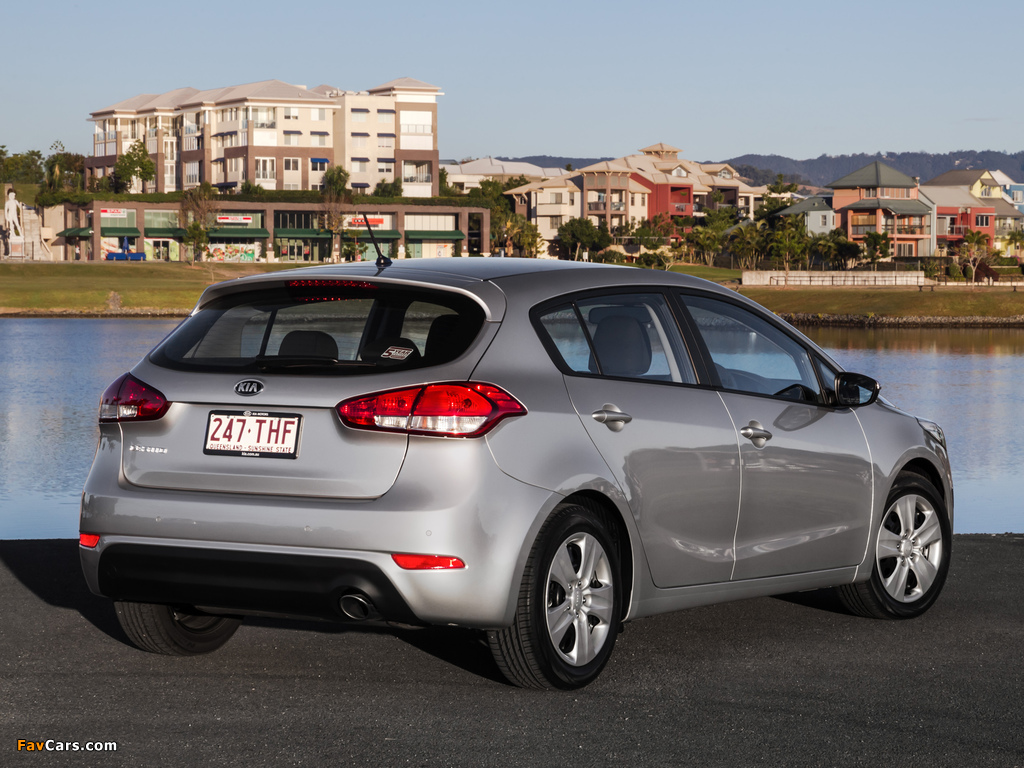 Kia Cerato Hatchback AU-spec 2013 photos (1024 x 768)