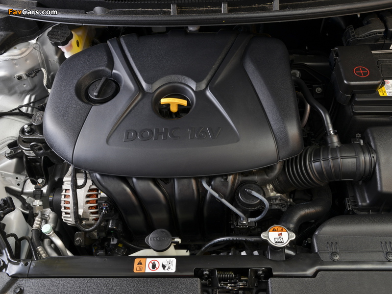 Kia Cerato Hatchback ZA-spec 2013 pictures (800 x 600)
