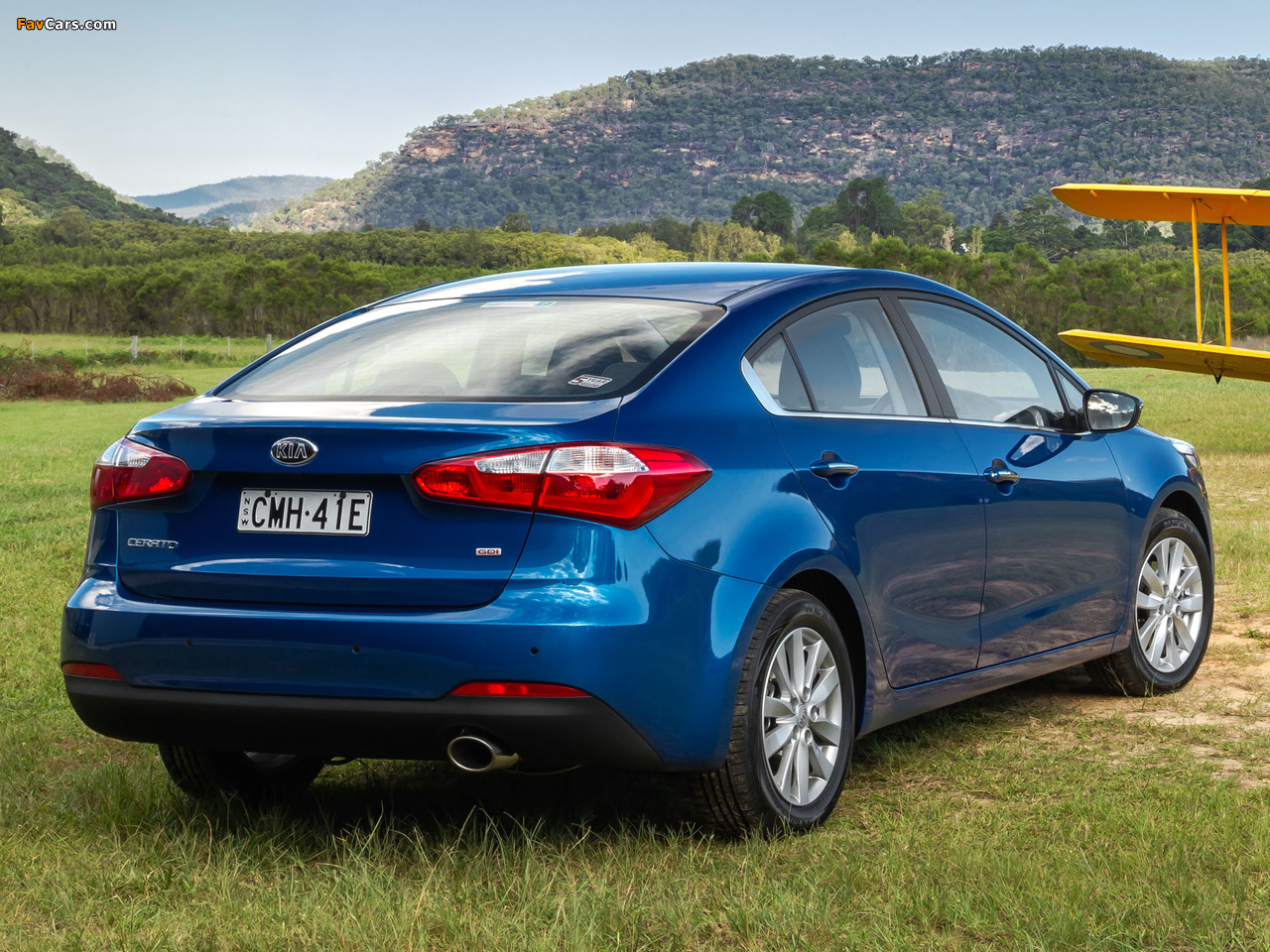 Kia Cerato Sedan AU-spec 2013 pictures (1280 x 960)