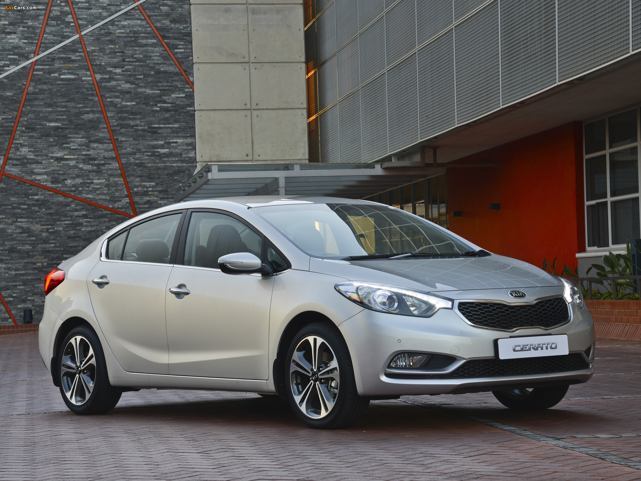 Kia Cerato Sedan ZA-spec 2013 wallpapers (2048 x 1536)