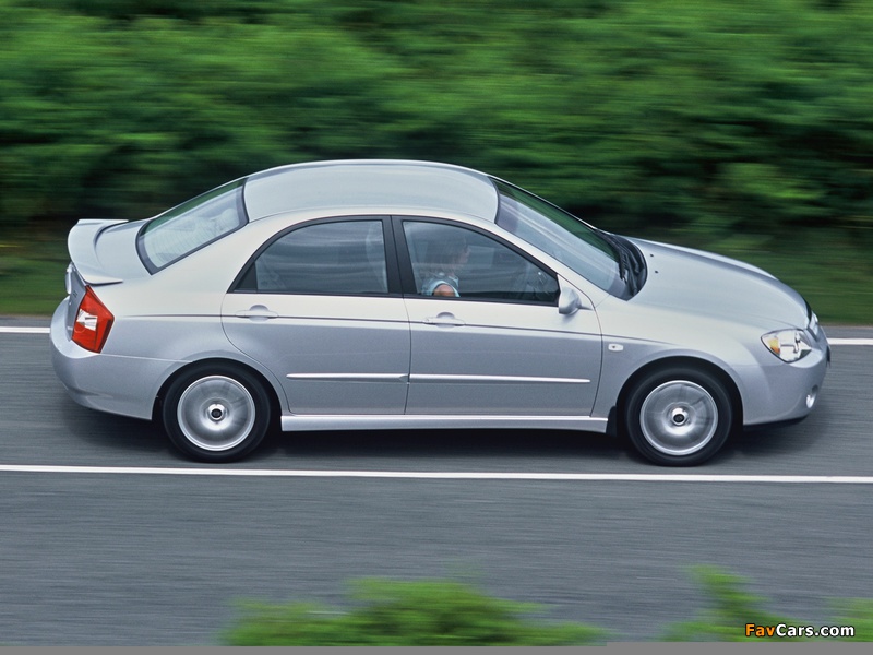 Pictures of Kia Cerato Sedan UK-spec (LD) 2004–07 (800 x 600)