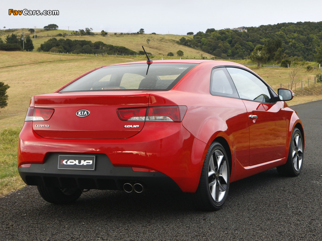 Pictures of Kia Cerato Koup AU-spec (TD) 2009–13 (640 x 480)